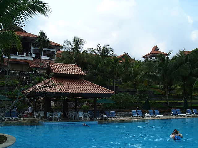 �l���s�A�C�O�z�e���A�I�����C���\��A�r�[�`���]�[�g�A�r���^���A�Ƒ����s�A�ċx��