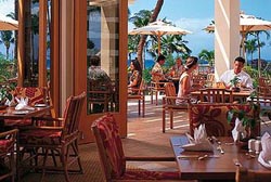 家族旅行、ハワイ、マウイ、シェラトン、カアナパリ、ウェスティン、スターウッド、個人旅行、海外ホテル、プール、マウイウエスト空港、カパルア空港,レストラン