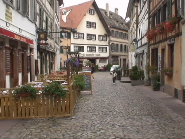 �v�e�B�b�g�E�t�����X�A�ċx�݁A�Ƒ����s�A�X�C�X�A�p���A�X�g���X�u�[���A�R���}�[���A�A���U�X�A�c�F���}�b�g�A�A���v�X�A�n�C�L���O�A�����^�J�[�A���[���b�p