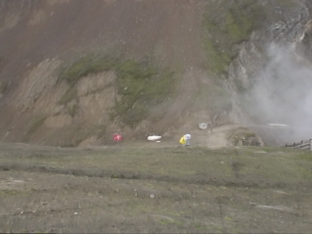 �E���^�[���[�g�z�����A�ċx�݁A�Ƒ����s�A�X�C�X�A�p���A�X�g���X�u�[���A�R���}�[���A�A���U�X�A�c�F���}�b�g�A�A���v�X�A�n�C�L���O�A�����^�J�[�A���[���b�p"�A�S���i�[�O���[�g�A�X�l�K�A�N���C���E�}�b�^�[�z�����A�}�b�^�[�z����