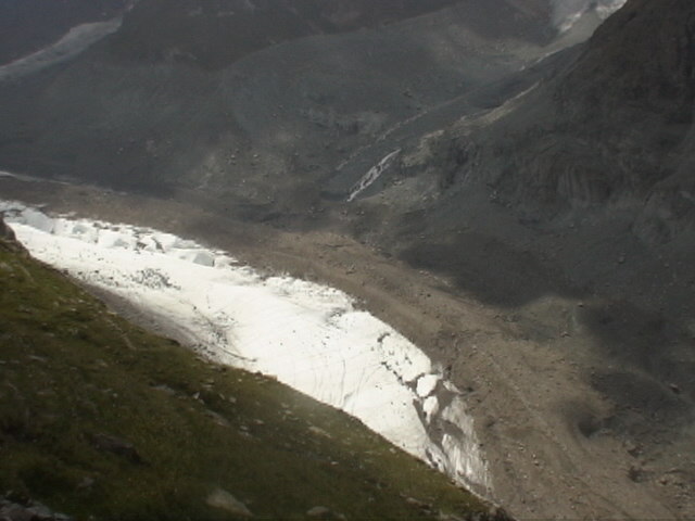 �X�́A�ċx�݁A�Ƒ����s�A�X�C�X�A�p���A�X�g���X�u�[���A�R���}�[���A�A���U�X�A�c�F���}�b�g�A�A���v�X�A�n�C�L���O�A�����^�J�[�A���[���b�p"�A�S���i�[�O���[�g�A�X�l�K�A�N���C���E�}�b�^�[�z�����A�}�b�^�[�z����